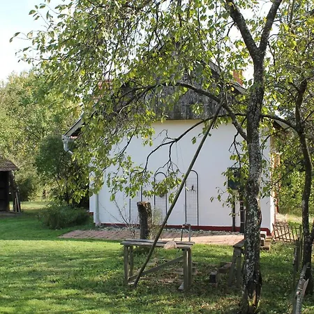 Holiday home Uri Koma Vendeghaz